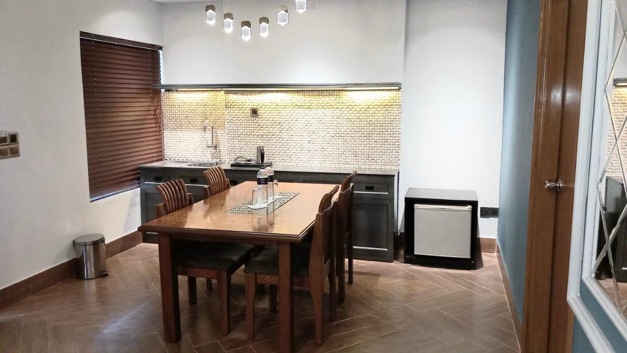 白兰花酒店 库克斯巴扎 外观 照片